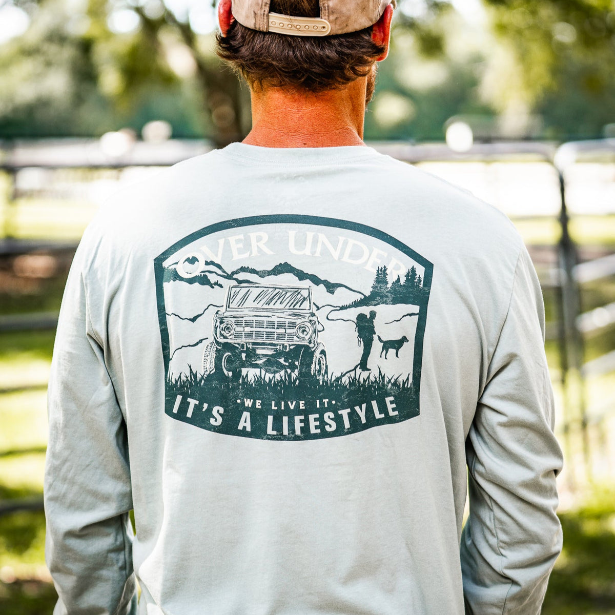 L/S We Live it T-Shirt Bay